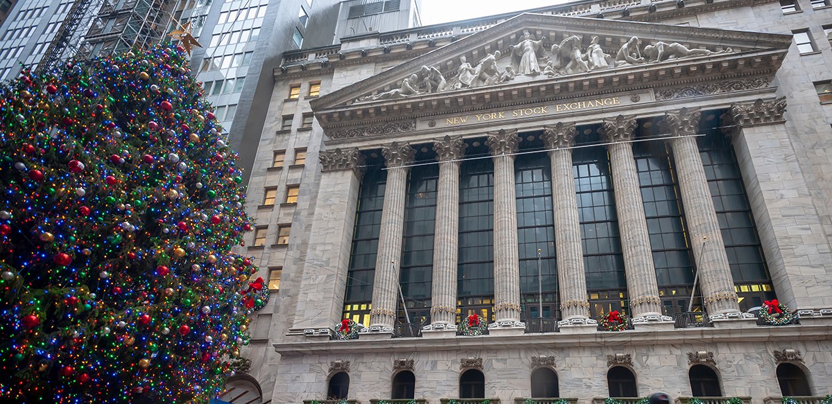 New York Stock Exchange building with Christmas tree