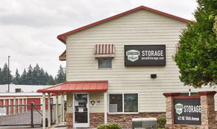 Front view of Northwest Self Storage facility in Vancouver, WA on NE 104th Ave